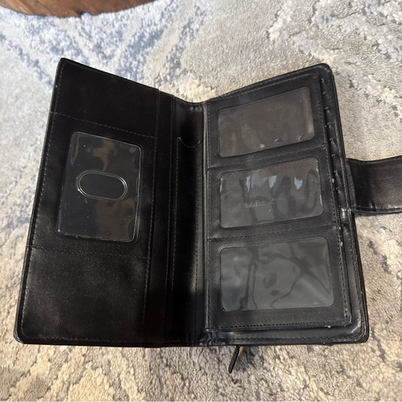 Ladies Buxton Croco Zip wallet, Black - Picture 4 of 6